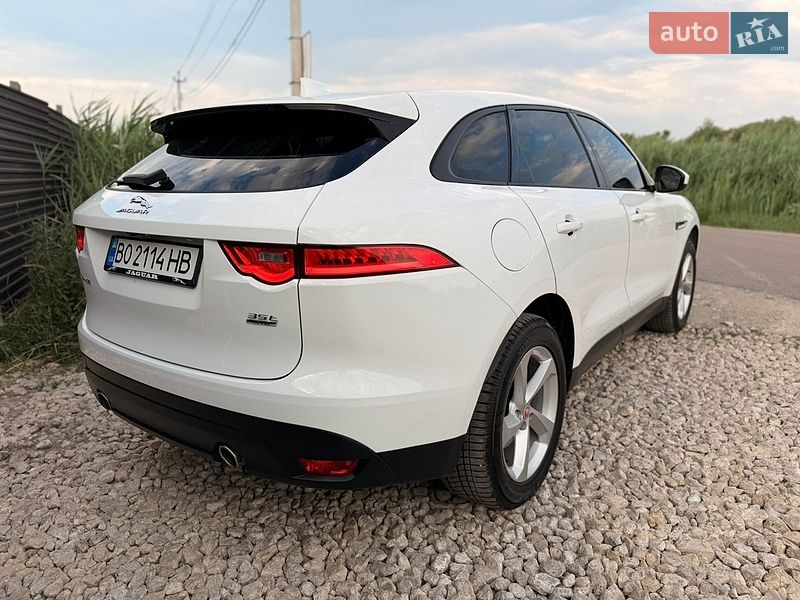 Позашляховик / Кросовер Jaguar F-Pace 2017 в Тернополі