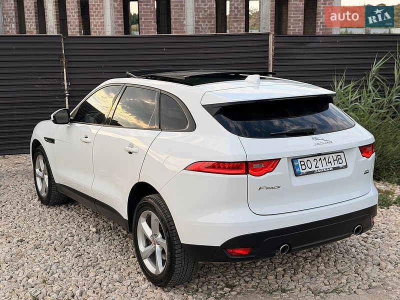 Позашляховик / Кросовер Jaguar F-Pace 2017 в Тернополі