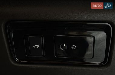 Внедорожник / Кроссовер Jaguar F-Pace 2016 в Белогородке