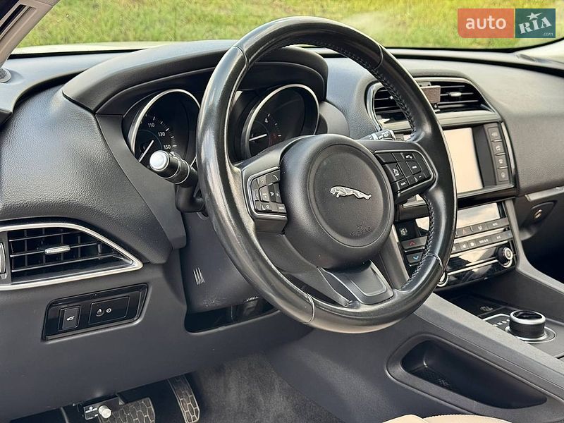 Позашляховик / Кросовер Jaguar F-Pace 2017 в Києві фото 20 Позашляховик / Кросовер Jaguar F-Pace 2017 в Києві