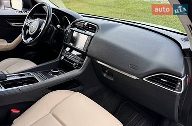 Позашляховик / Кросовер Jaguar F-Pace 2017 в Києві фото 25 Позашляховик / Кросовер Jaguar F-Pace 2017 в Києві