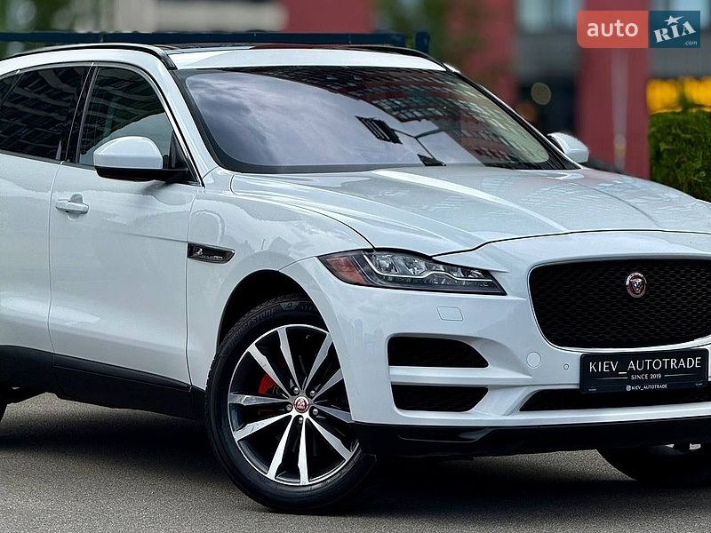 Позашляховик / Кросовер Jaguar F-Pace 2017 в Києві
