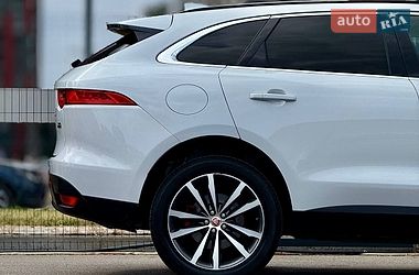 Позашляховик / Кросовер Jaguar F-Pace 2017 в Києві
