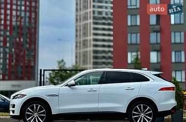 Позашляховик / Кросовер Jaguar F-Pace 2017 в Києві