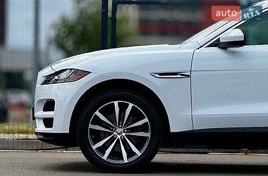 Позашляховик / Кросовер Jaguar F-Pace 2017 в Києві