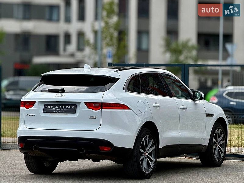 Позашляховик / Кросовер Jaguar F-Pace 2017 в Києві