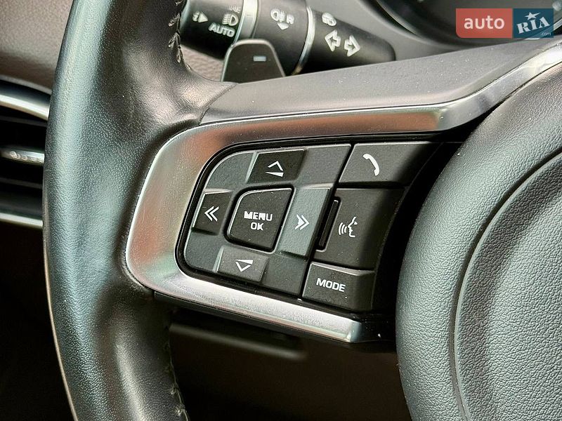 Позашляховик / Кросовер Jaguar F-Pace 2017 в Києві