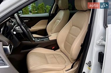 Позашляховик / Кросовер Jaguar F-Pace 2017 в Києві