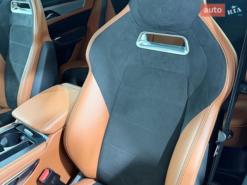 Внедорожник / Кроссовер Jaguar F-Pace 2023 в Киеве фото 56 Внедорожник / Кроссовер Jaguar F-Pace 2023 в Киеве