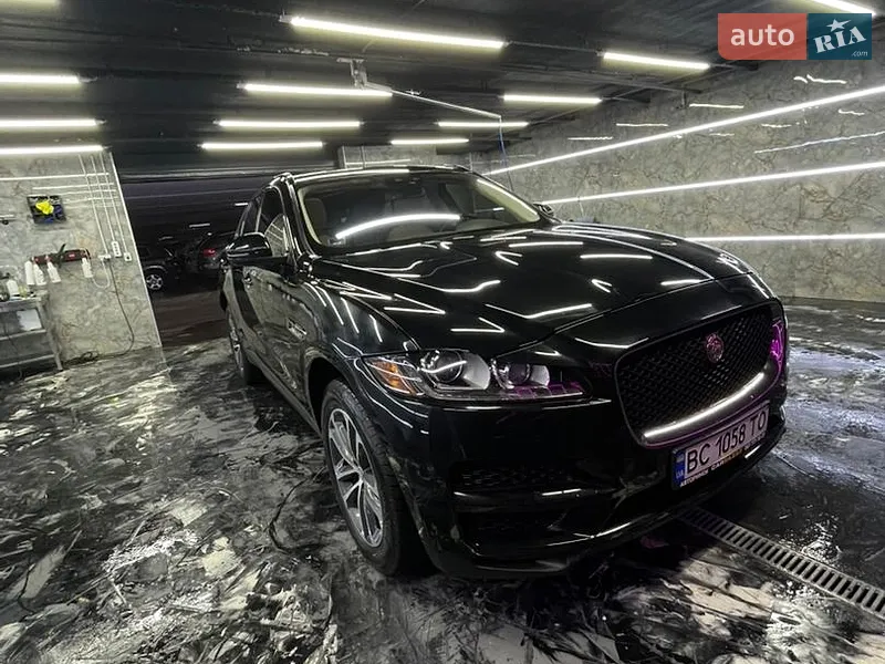 Jaguar F-Pace 2016