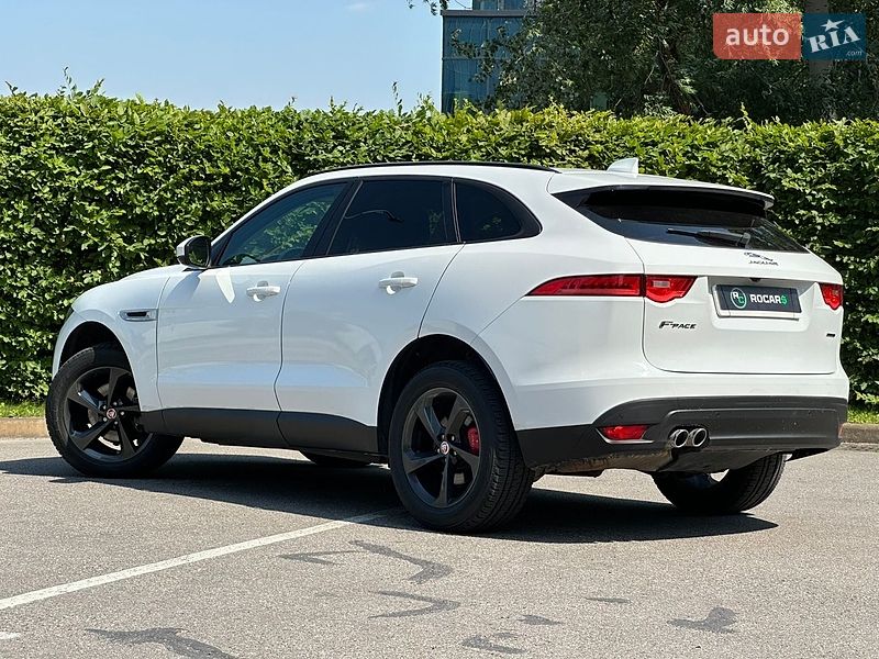 Позашляховик / Кросовер Jaguar F-Pace 2016 в Києві