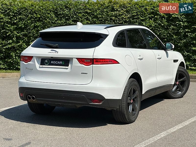 Позашляховик / Кросовер Jaguar F-Pace 2016 в Києві