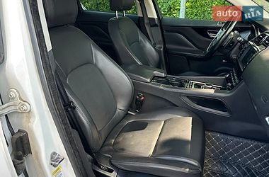 Позашляховик / Кросовер Jaguar F-Pace 2016 в Києві