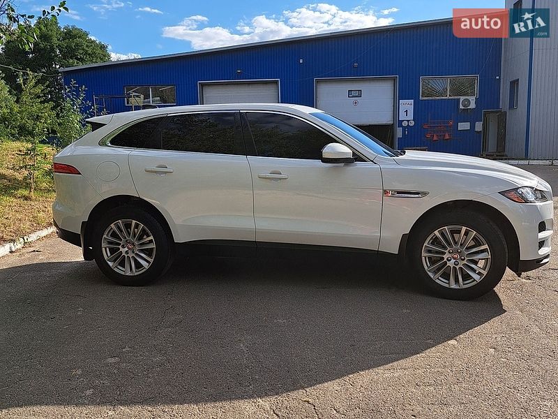 Внедорожник / Кроссовер Jaguar F-Pace 2019 в Киеве