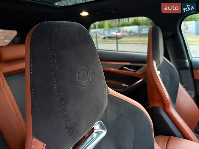 Позашляховик / Кросовер Jaguar F-Pace 2023 в Києві