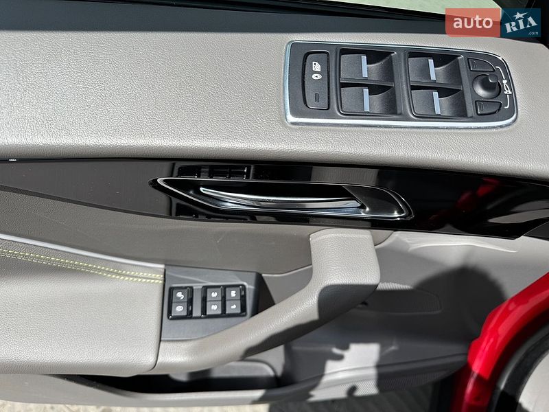 Внедорожник / Кроссовер Jaguar F-Pace 2018 в Тернополе