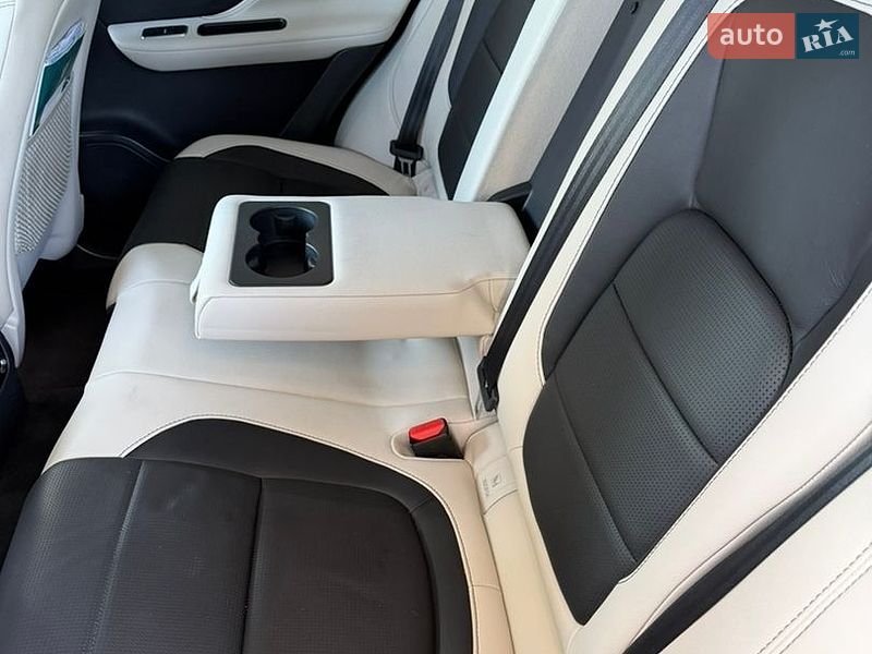 Внедорожник / Кроссовер Jaguar F-Pace 2018 в Днепре