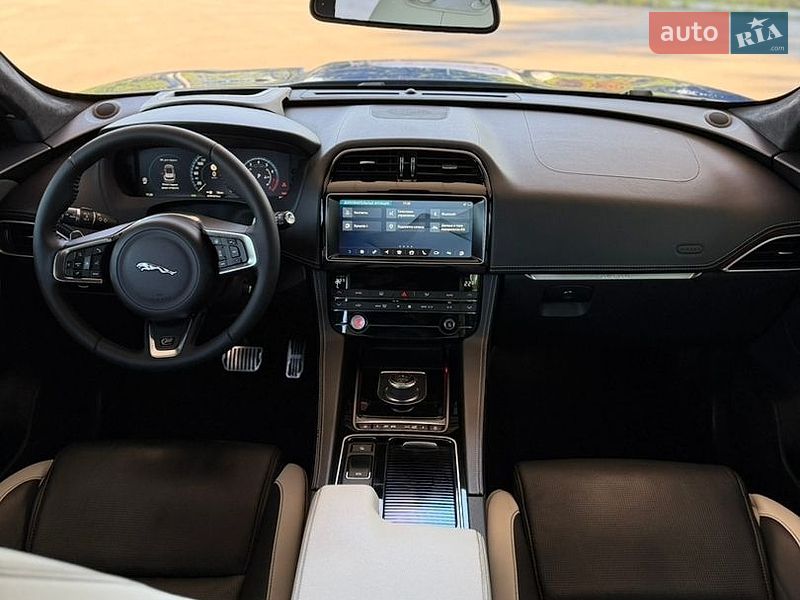 Внедорожник / Кроссовер Jaguar F-Pace 2018 в Днепре