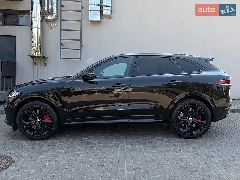 Внедорожник / Кроссовер Jaguar F-Pace 2023 в Киеве