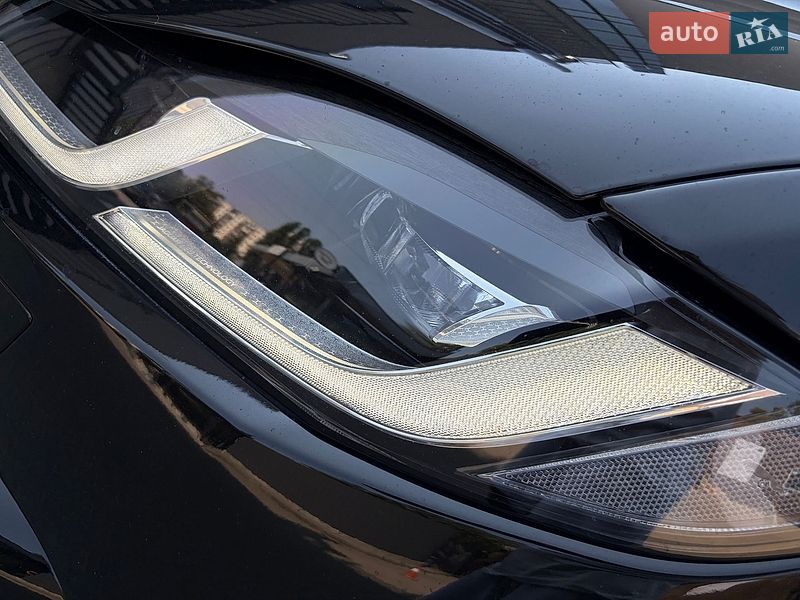 Внедорожник / Кроссовер Jaguar F-Pace 2023 в Киеве