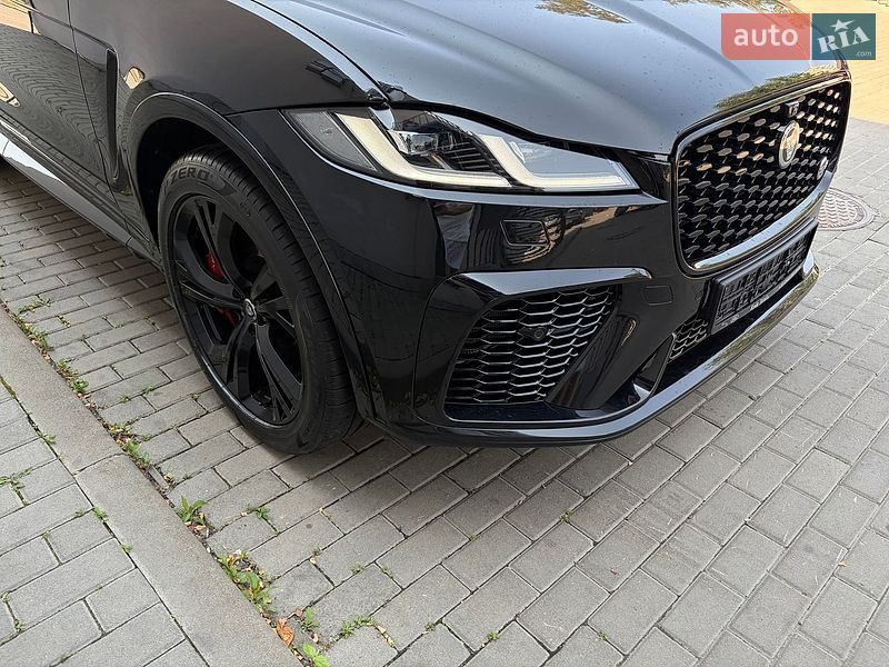 Внедорожник / Кроссовер Jaguar F-Pace 2023 в Киеве