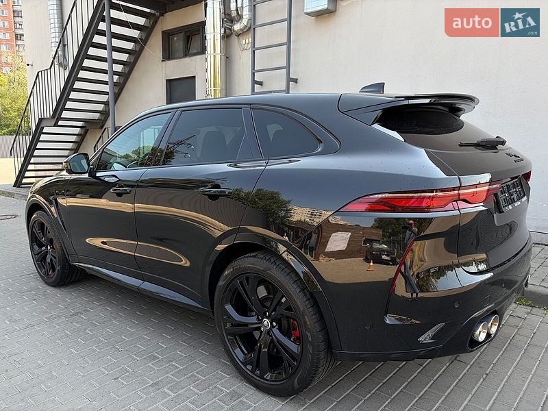 Внедорожник / Кроссовер Jaguar F-Pace 2023 в Киеве