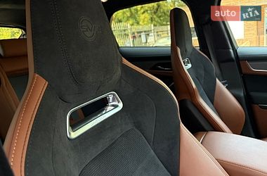 Внедорожник / Кроссовер Jaguar F-Pace 2023 в Киеве