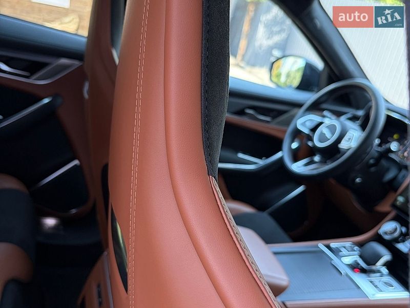 Внедорожник / Кроссовер Jaguar F-Pace 2023 в Киеве