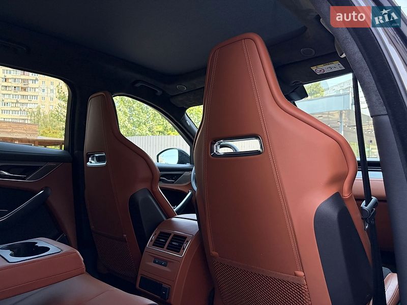 Внедорожник / Кроссовер Jaguar F-Pace 2023 в Киеве