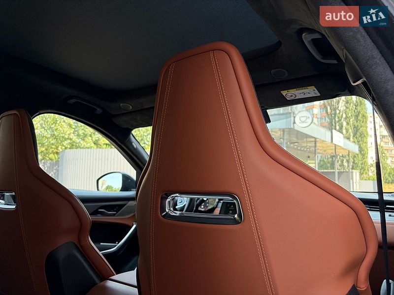 Внедорожник / Кроссовер Jaguar F-Pace 2023 в Киеве