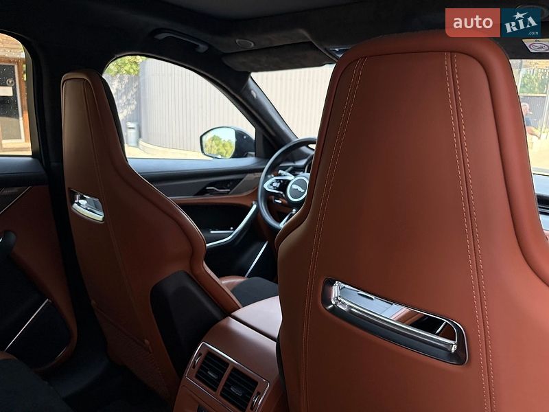 Внедорожник / Кроссовер Jaguar F-Pace 2023 в Киеве
