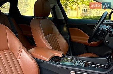 Внедорожник / Кроссовер Jaguar F-Pace 2016 в Одессе