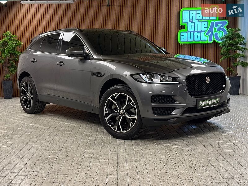 Внедорожник / Кроссовер Jaguar F-Pace 2016 в Киеве