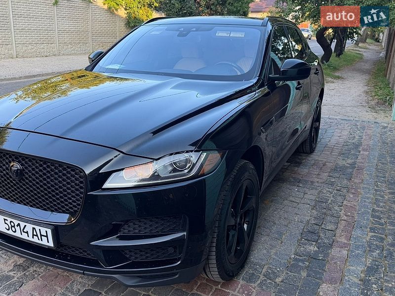 Позашляховик / Кросовер Jaguar F-Pace 2016 в Харкові