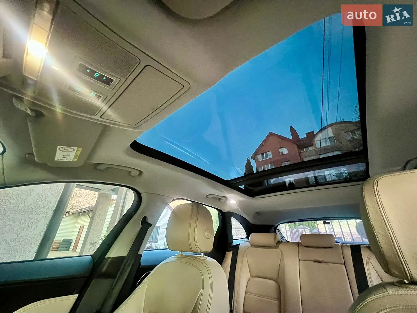 2016 Jaguar F-Pace - мініатюра 10