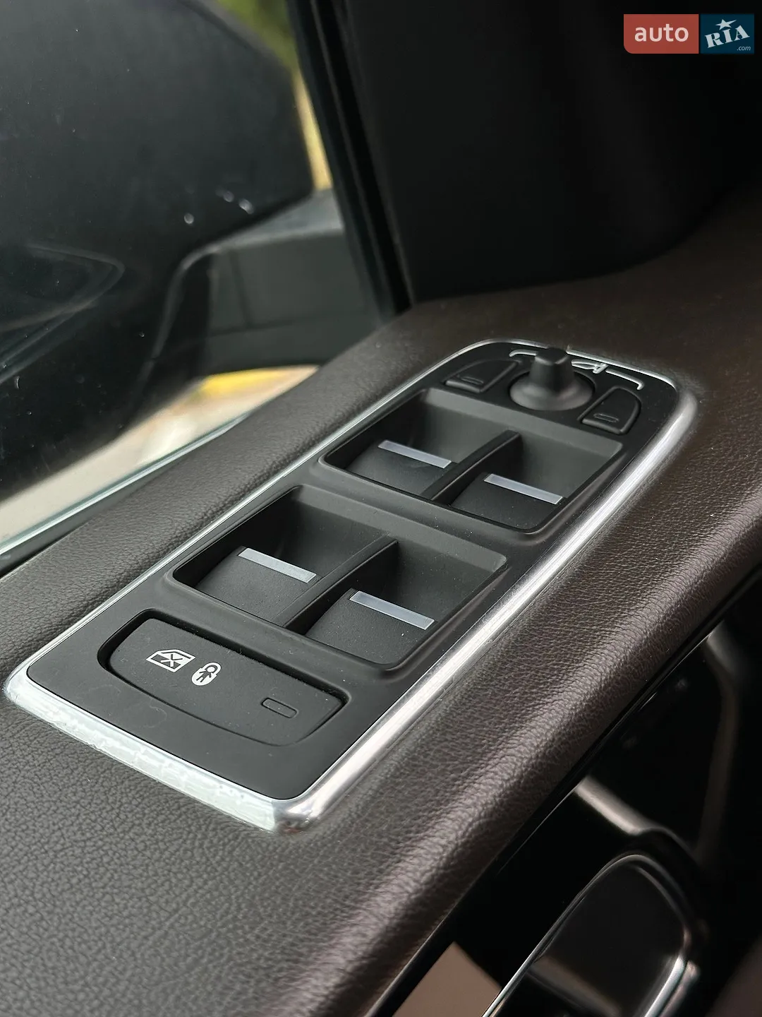 2016 Jaguar F-Pace - мініатюра 29