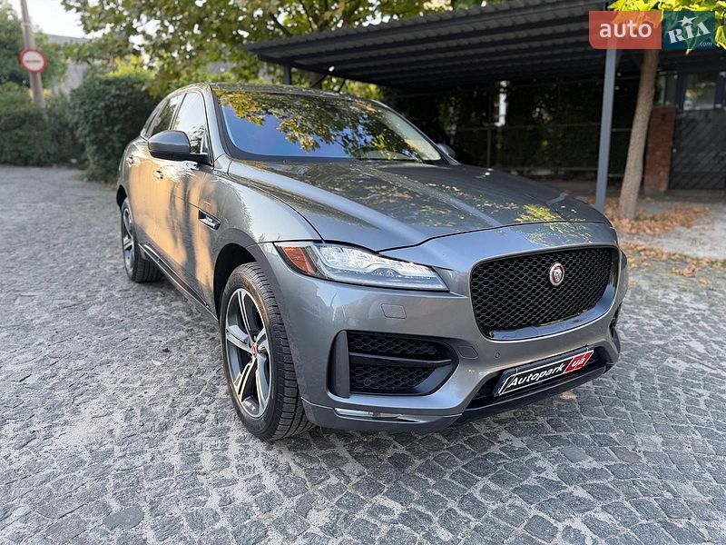 Внедорожник / Кроссовер Jaguar F-Pace 2016 в Киеве
