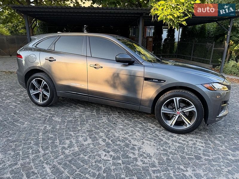 Внедорожник / Кроссовер Jaguar F-Pace 2016 в Киеве