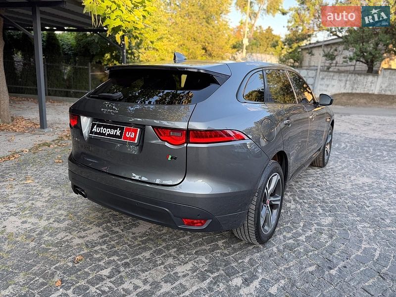 Внедорожник / Кроссовер Jaguar F-Pace 2016 в Киеве
