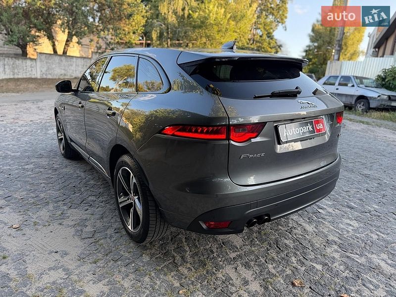 Внедорожник / Кроссовер Jaguar F-Pace 2016 в Киеве