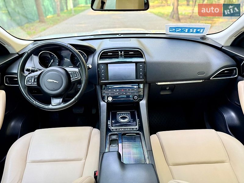 Позашляховик / Кросовер Jaguar F-Pace 2018 в Одесі
