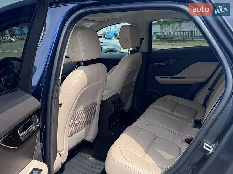 Внедорожник / Кроссовер Jaguar F-Pace 2020 в Киеве