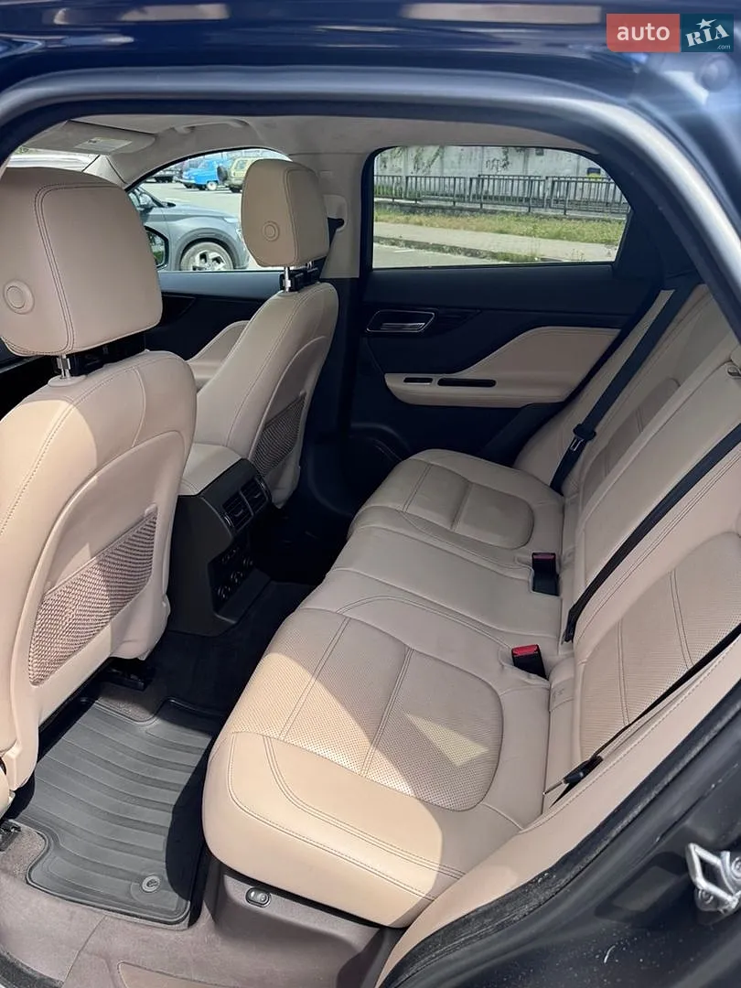 2020 Jaguar F-Pace - мініатюра 29
