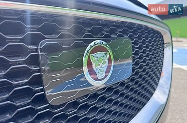 Внедорожник / Кроссовер Jaguar F-Pace 2020 в Киеве