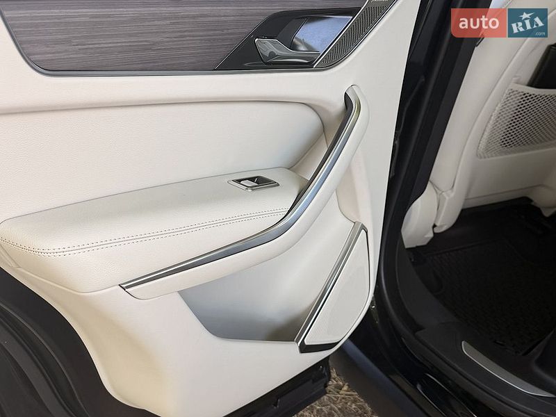 Внедорожник / Кроссовер Jaguar F-Pace 2022 в Белой Церкви
