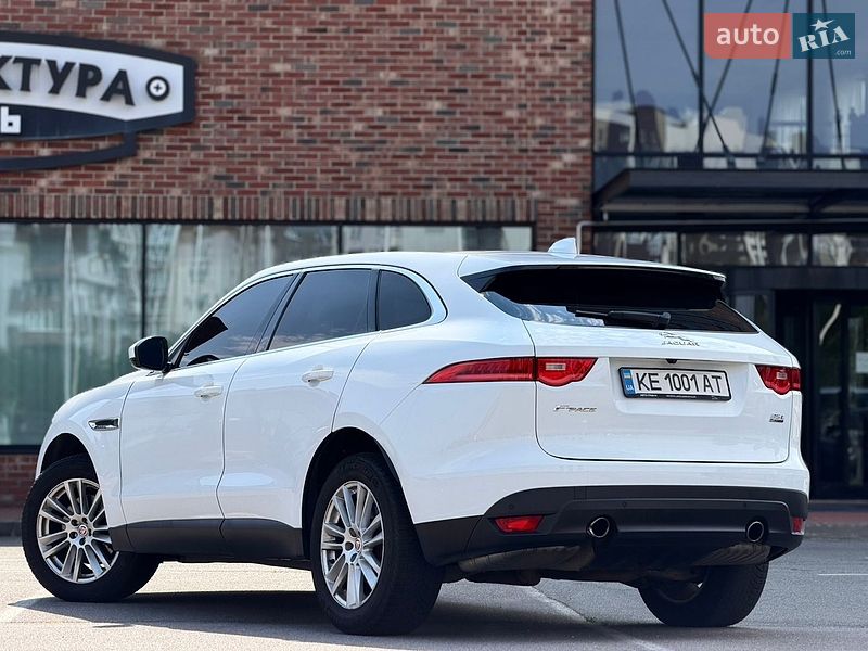 Внедорожник / Кроссовер Jaguar F-Pace 2016 в Киеве