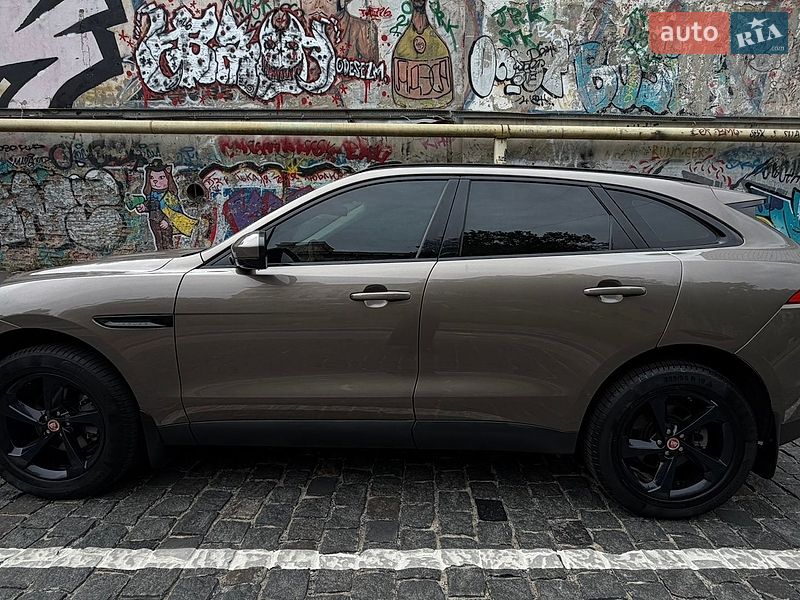 Позашляховик / Кросовер Jaguar F-Pace 2016 в Одесі