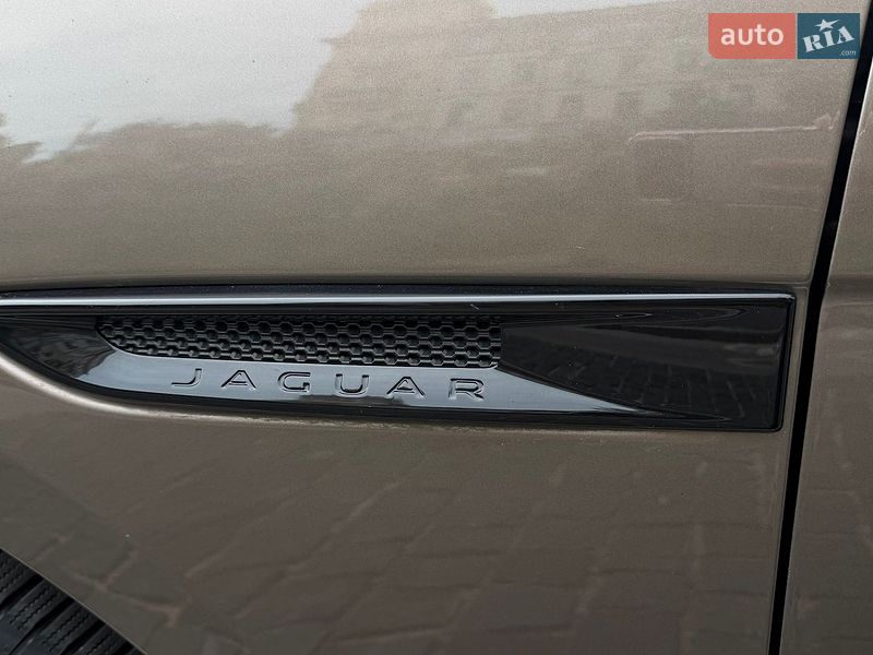 Позашляховик / Кросовер Jaguar F-Pace 2016 в Одесі