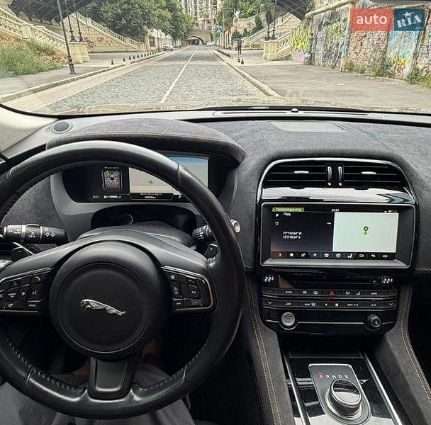 Позашляховик / Кросовер Jaguar F-Pace 2016 в Одесі