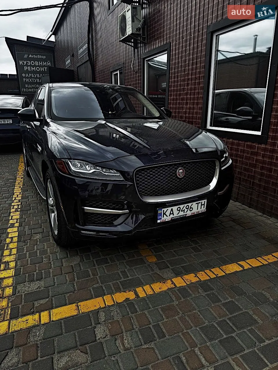 2016 Jaguar F-Pace - мініатюра 8